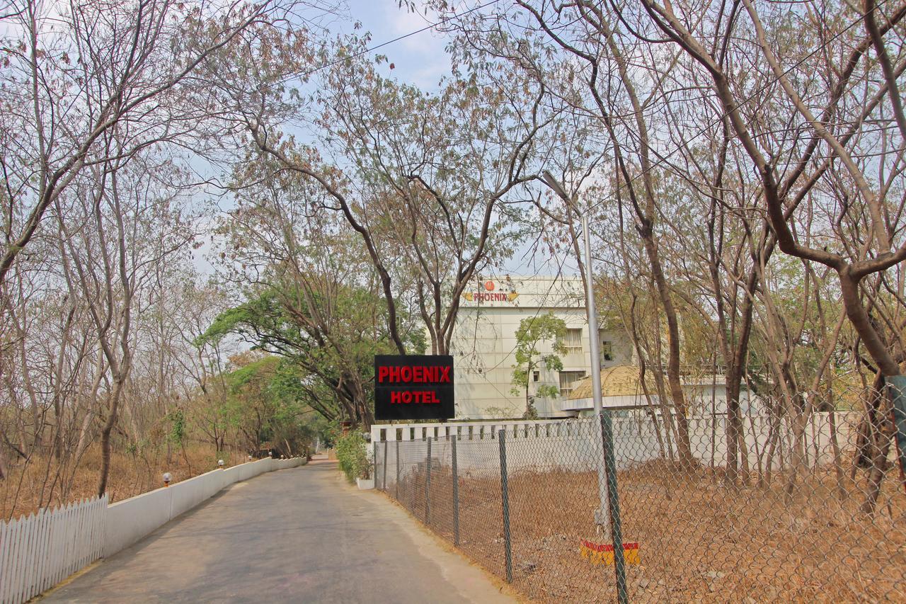 Phoenix Koregaon Park 3*